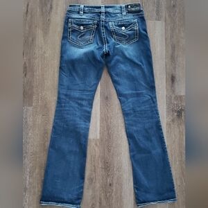 Silver Jeans SUKI Mid Slim Boot W30 L35 Faux Flap, Embellished Fluid